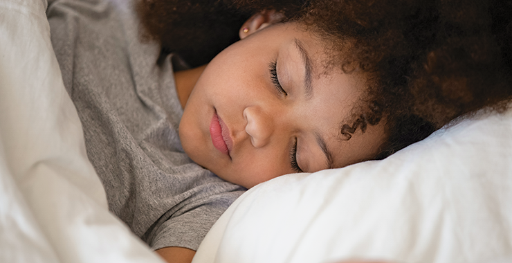 What is childhood insomnia and its symptoms?