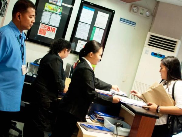 How Security Guards Protect A Hospital 