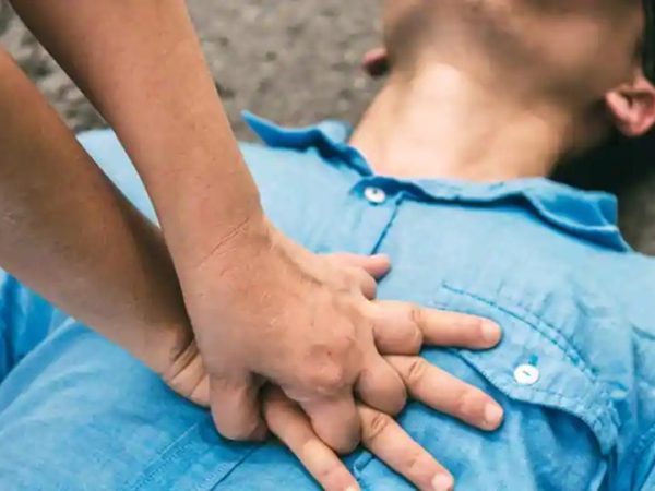 Saving Lives on the Go: Mastering CPR Techniques during Urgent Car Situations