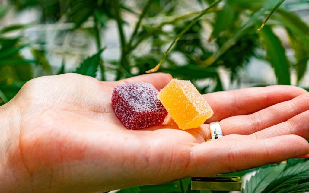Exhale and Ignite: Elevate Your Desire with Exhale Libido Gummies