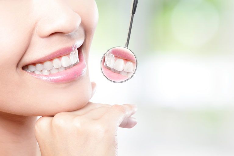 What to Expect at a Cosmetic Dental Clinic